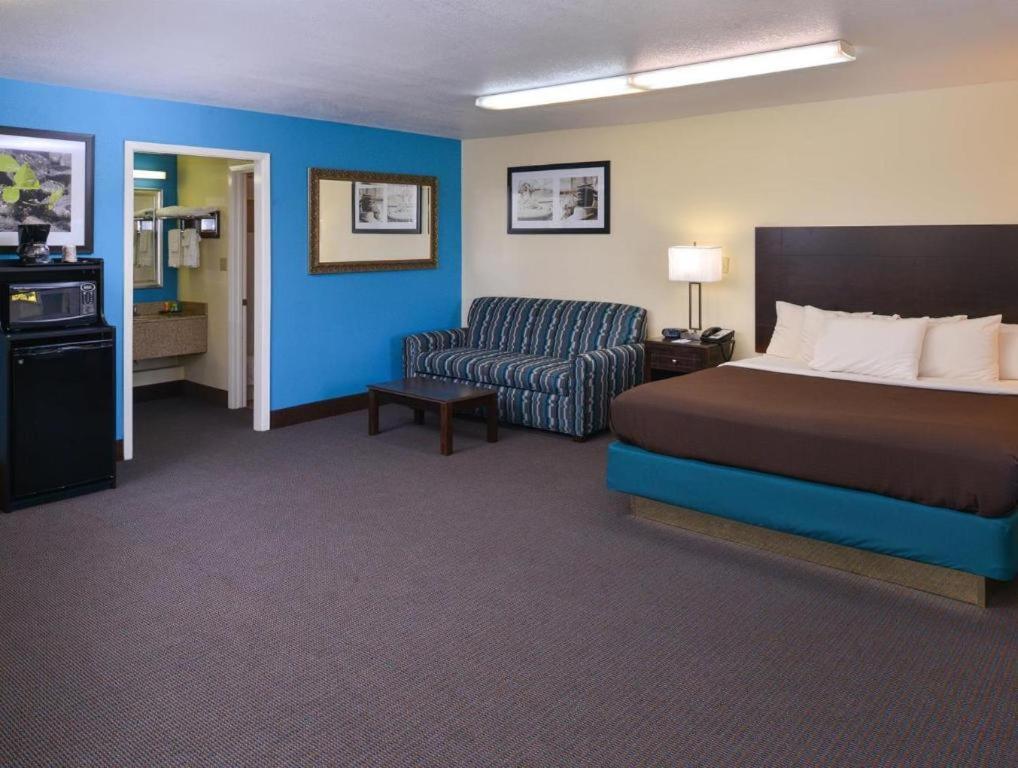 Americas Best Value Inn - Бейтсвил Екстериор снимка