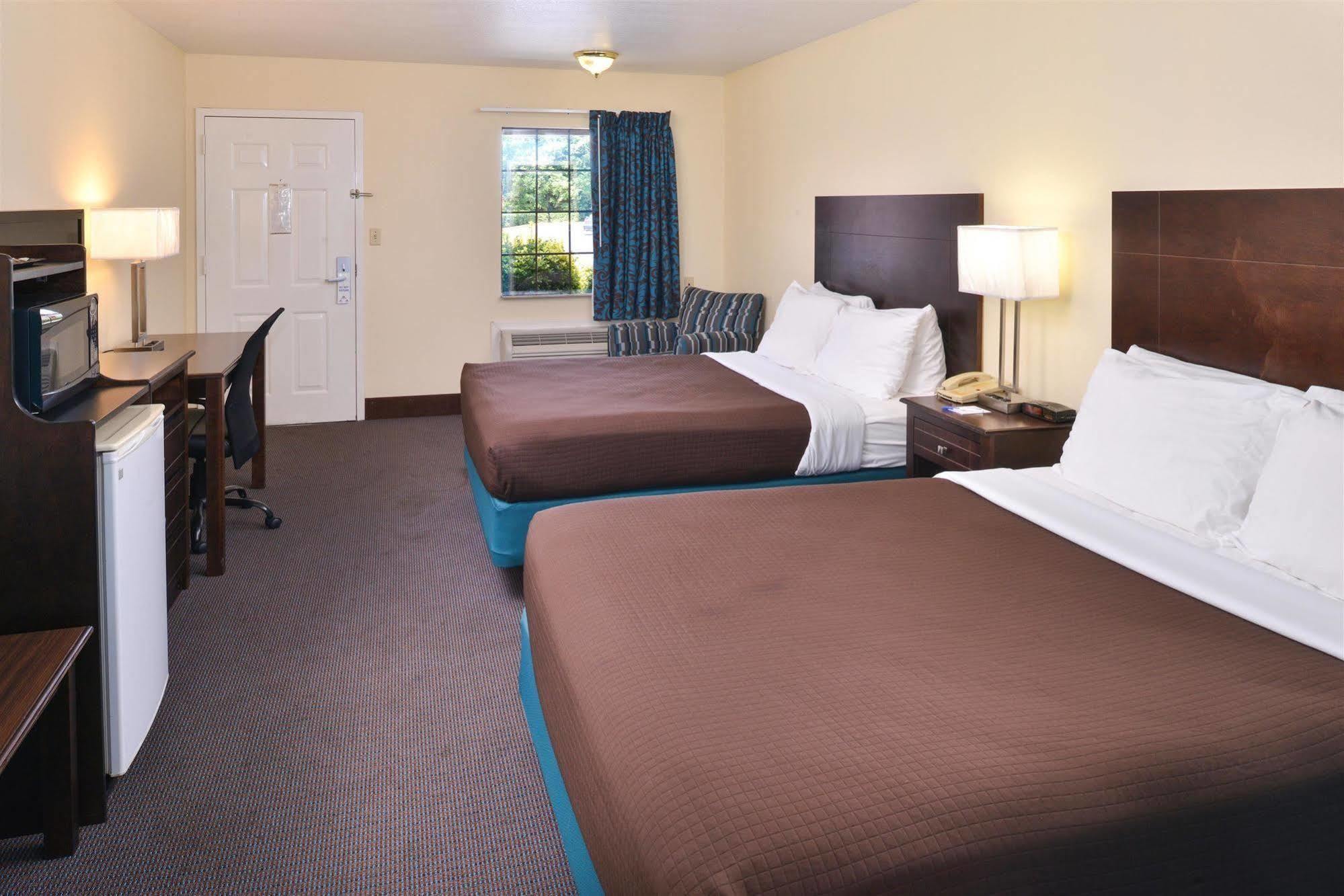 Americas Best Value Inn - Бейтсвил Екстериор снимка