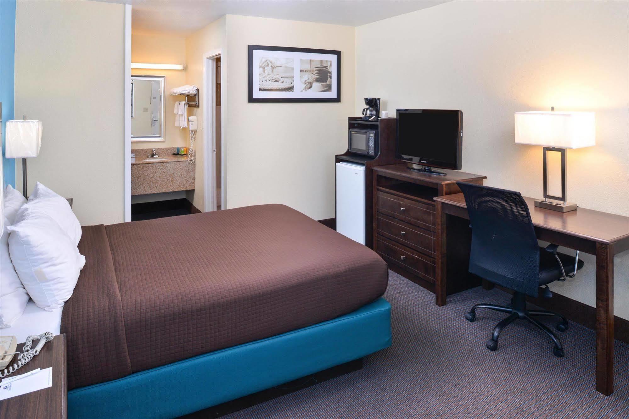 Americas Best Value Inn - Бейтсвил Екстериор снимка