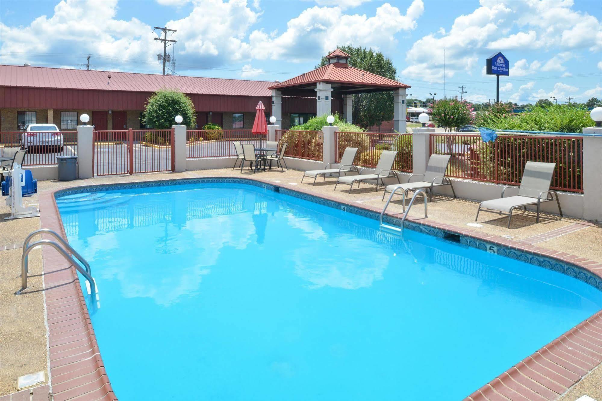 Americas Best Value Inn - Бейтсвил Екстериор снимка